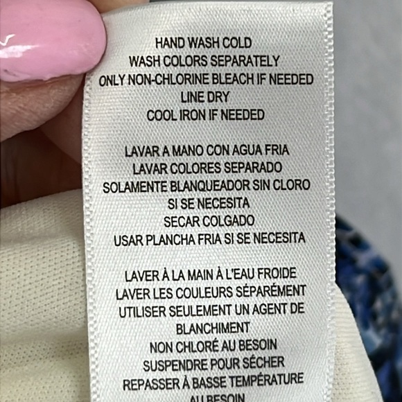 Taylor Women’s Maxi Sz 12 Blue/White  Smocked Elastic Back Polyester Boho NWT - Picture 9 of 12